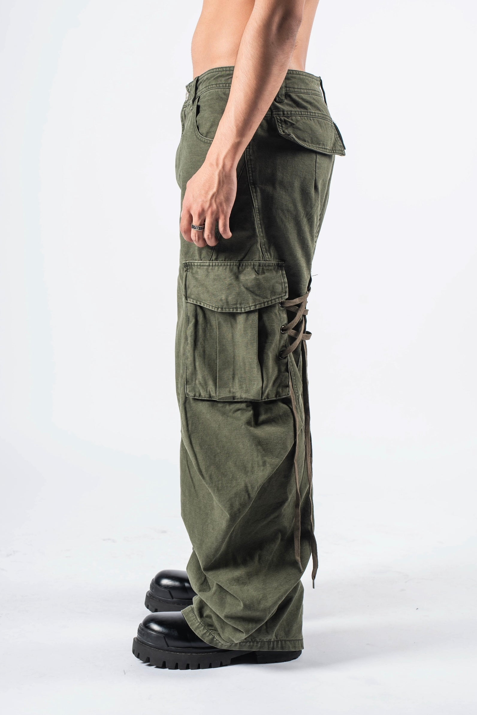 Lace-Back Cargos Khaki