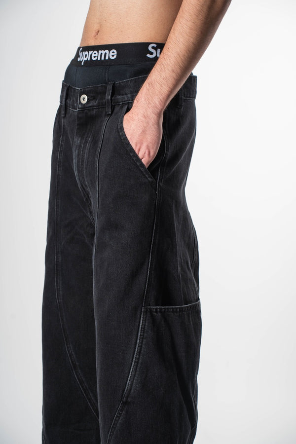 P009 Twisted Jeans